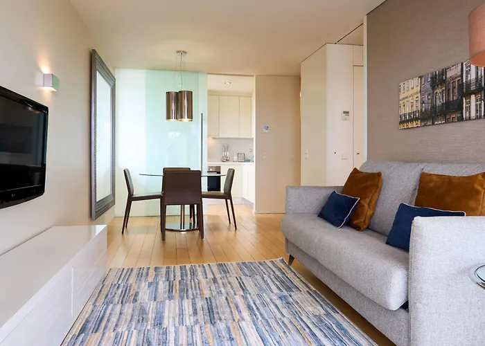 Serviced Boavista Palace *