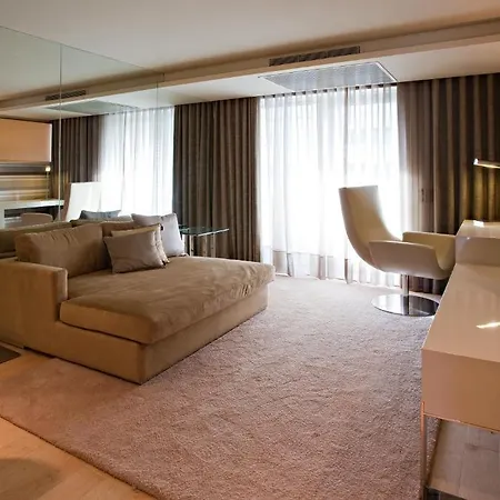 Serviced Boavista Palace Apartment *