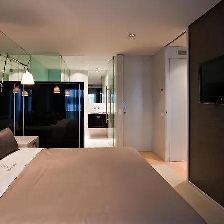 Serviced Boavista Palace Apartment Porto