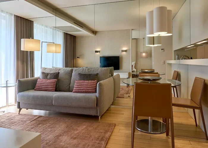 Serviced Boavista Palace * Oporto