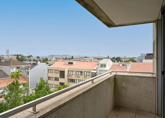 Serviced Boavista Palace * Porto