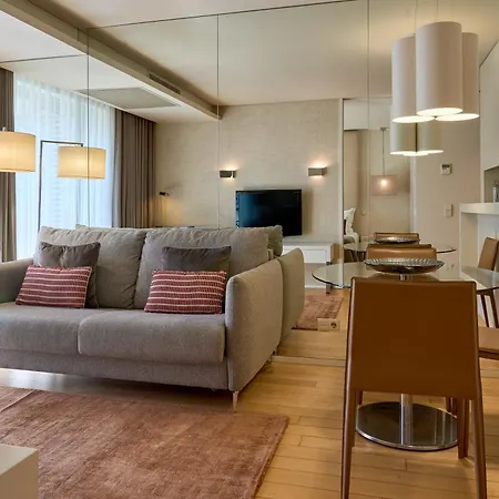 Serviced Boavista Palace * Oporto